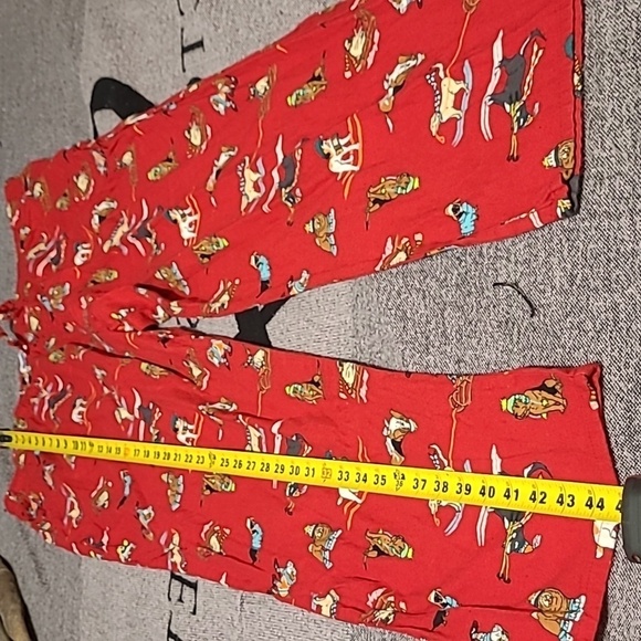 OLD NAVY Pajamas, XXL, 2018 Dogs, Red, 2pc, Top & Pants, Flannel - Picture 8 of 16